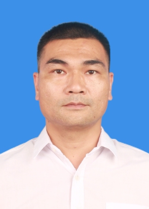 9.施濤.jpg