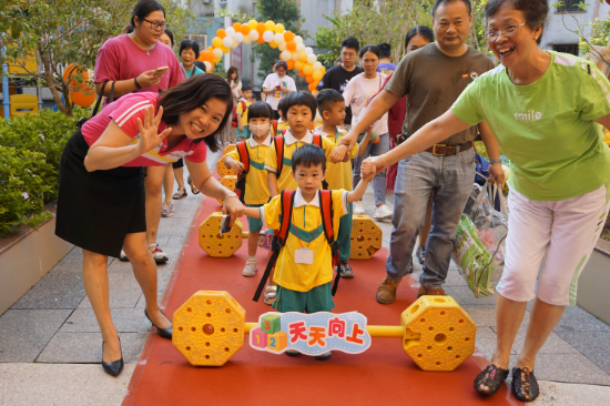 新星幼兒園 開學(xué)入園，祝福滿滿.JPG