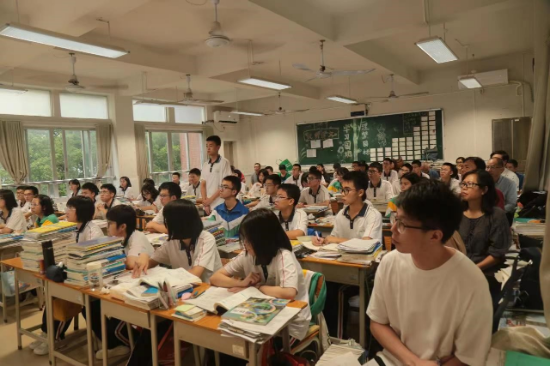 聚焦“雙新”理念，推動(dòng)校本教研4.jpg